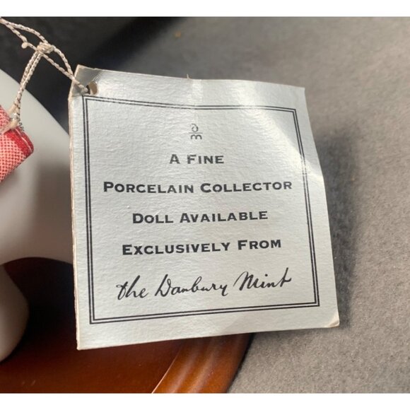 Danbury Mint Pillsbury Doughboy Porcelain Collector Doll with Chef Hat & Apron - Picture 2 of 13